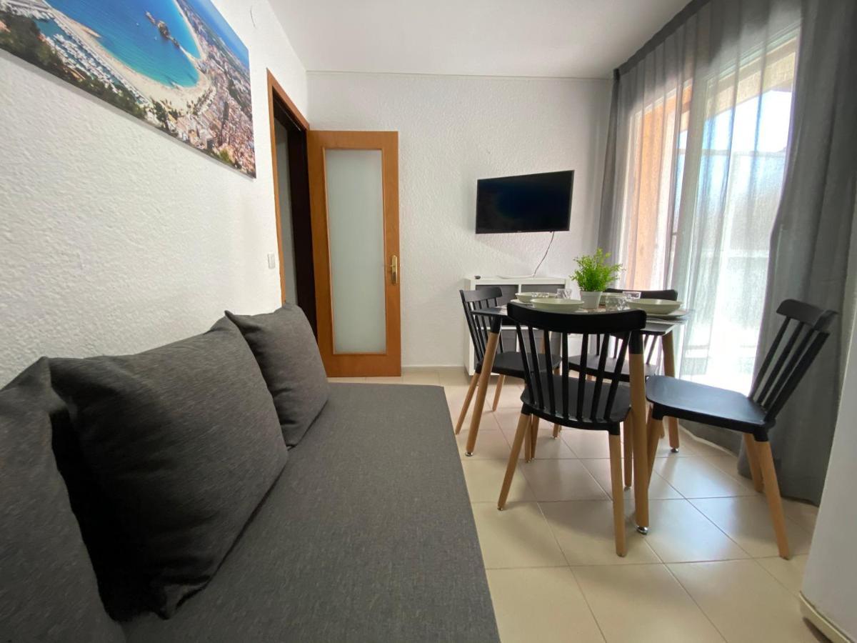 Apartamentos Ar Isern บลาเนส ภายนอก รูปภาพ