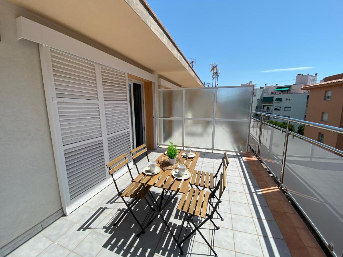 Apartamentos Ar Isern บลาเนส ภายนอก รูปภาพ