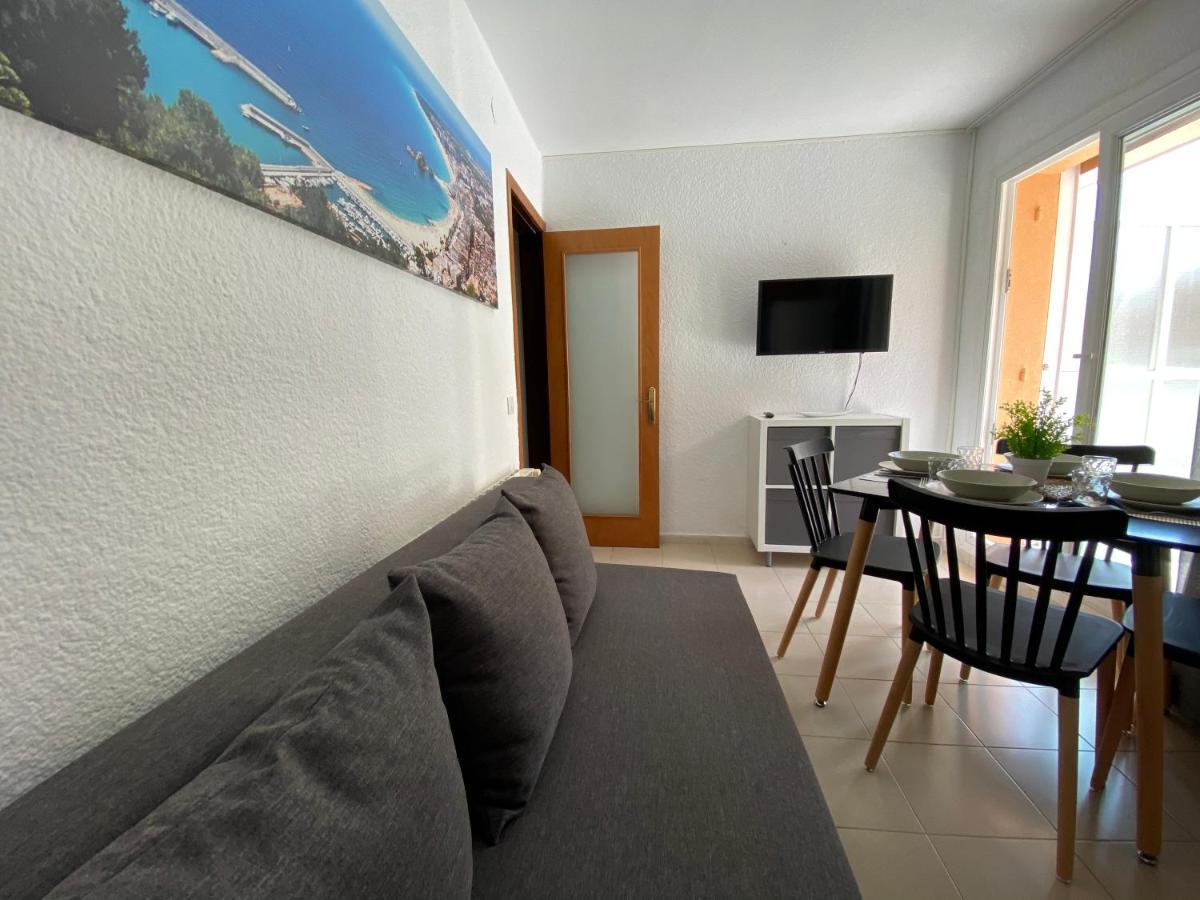 Apartamentos Ar Isern บลาเนส ภายนอก รูปภาพ