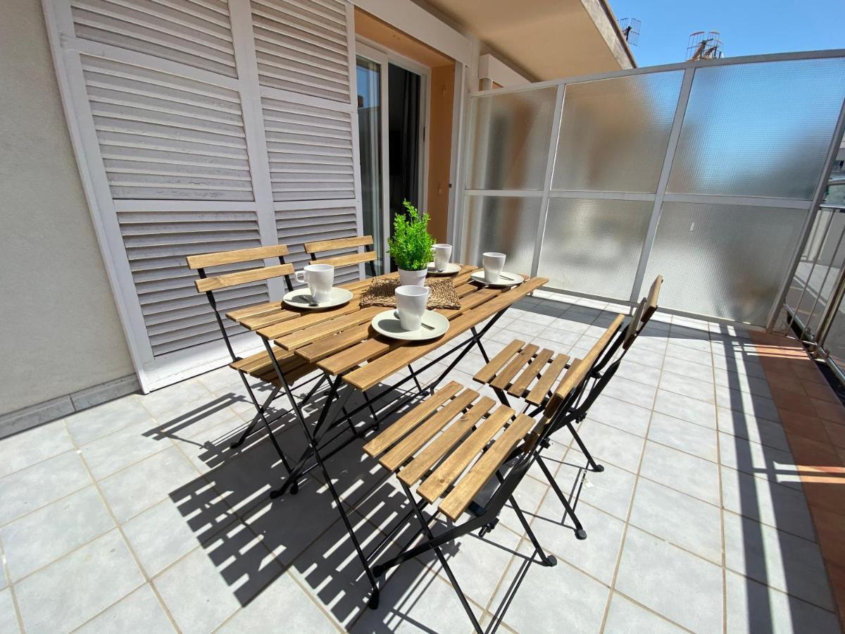 Apartamentos Ar Isern บลาเนส ภายนอก รูปภาพ